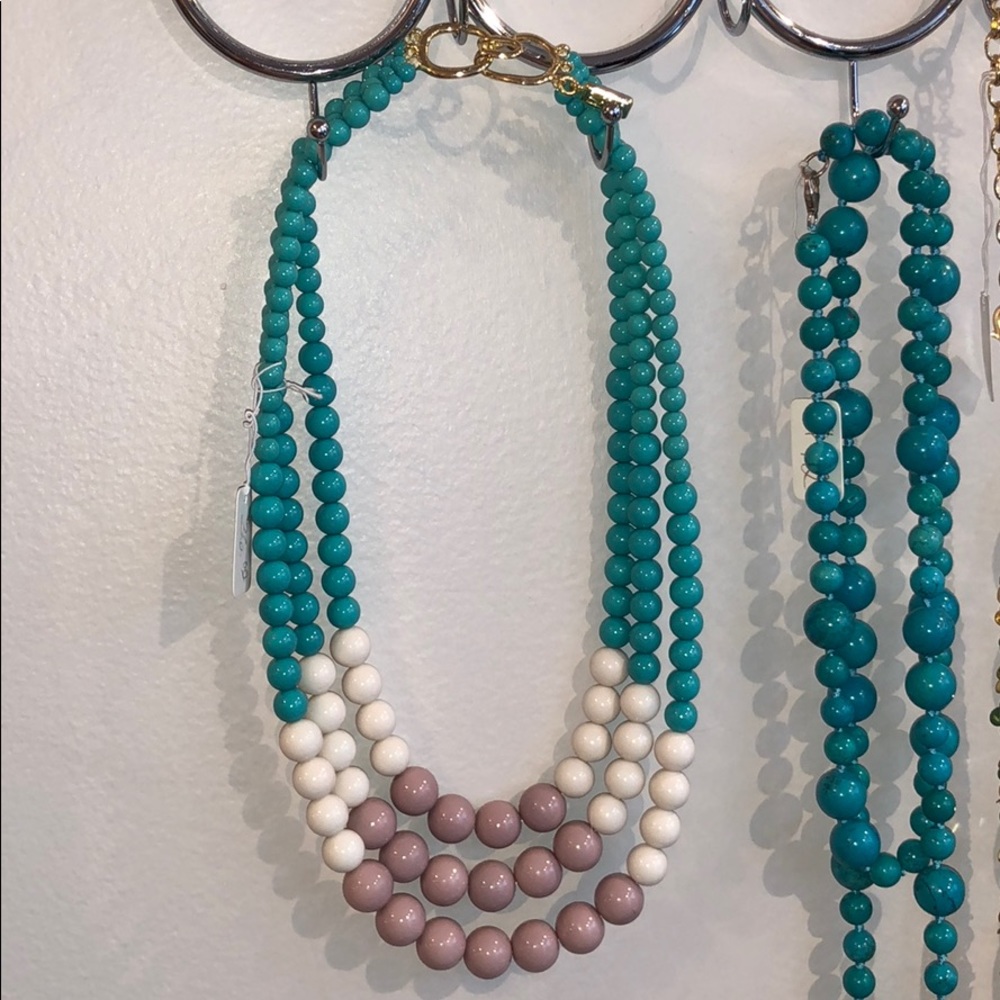 Statement necklace